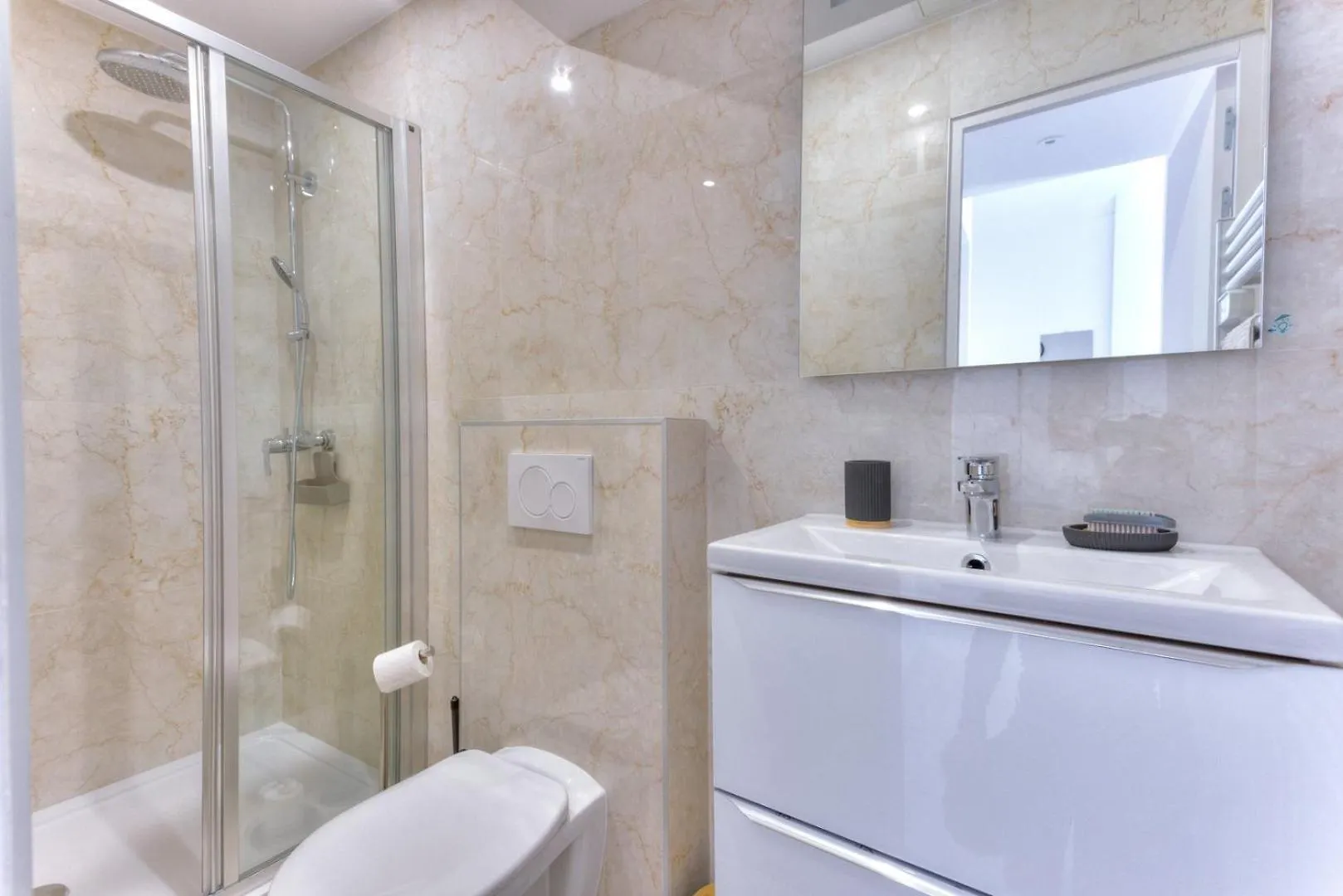 Magnifique 2 Pieces Dans Le Centre Apartment Cannes France